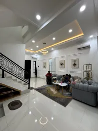 Rumah baru american style di kramat jati jakarta