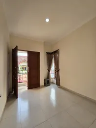 Rumah dalam cluster cipinang indah siap huni