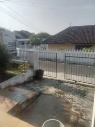 Rumah dengan lahan luas di Karangploso