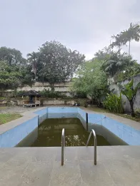 Rumah kemang jakarta selatan tanah luas layak huni