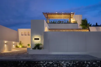 Sewa Bulanan Villa Baru Hadap Barat 2 Kamar Ungasan Badung