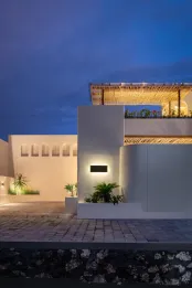 Sewa Bulanan Villa Baru Hadap Barat 2 Kamar Ungasan Badung