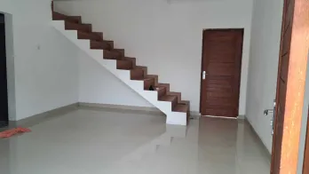 Sewa Ruko 2 Lantai 5×5 Parkir Luas Narakusuma Denpasar Timur