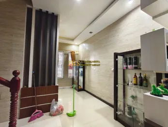 Villa Dijual di Komplek Mutiara Palace Jalan Selamat Ketaren - Medan