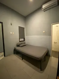 kost 9 kamar lokasi di senayan jakarta selatan