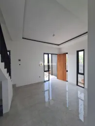 HUNIAN CLUSTER EXCLUSIVE 2 LANTAI LOKASI SINGOSARI - HARGA 370 JUTA