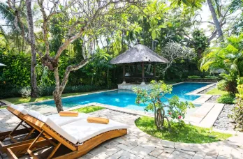 Jual Hotel Bintang 5 Prime Area Kawasan Pantai Seminyak Kuta Bali