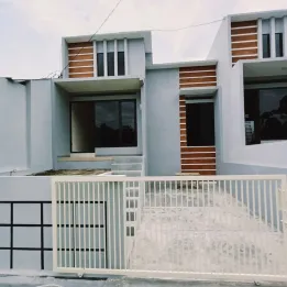 RUMAH MODERN MURAH LOKASI KARANGPLOSO - HARGA 330 JUTA