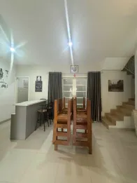 DIJUAL RUMAH VILLA FULL FURNISH LOKASI TEMAS KOTA BATU