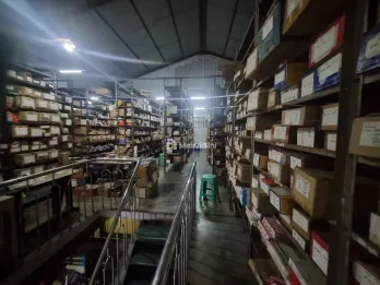 DIJUAL TOKO SIAP USAHA DI MANTRIJERON KOTA JOGJA