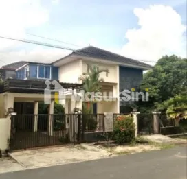 Dijual Rumah 2 Lantai Bagus di Sekupang, Batam