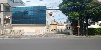 Gedung  Untuk Kantor/Komersial di Jl. Wastukencana Bandung