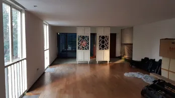 Gedung  Untuk Kantor/Komersial di Jl. Wastukencana Bandung