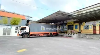 Jual Gudang Hadap Timur Tengah Kota Jalan Marlboro Denpasar Barat