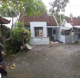 Jual Rumah 1 Lantai 2 Kamar Senapahan Kediri Tabanan Dekat Alas Kedaton