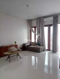 Jual Rumah 2 Lantai Kawasan Perum Bagus Residence Jakarta Selatan