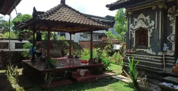 Jual Rumah Style Bali 5 Kamar Pinggir Jalan Utama Tabanan Kota