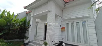 Jual Villa 2 Kamar Ruang Tamu Pool Bidadari Seminyak Kuta Badung