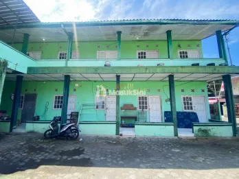 KOS-KOSAN + RUMAH INDUK DEKAT ATMAJAYA, SETURAN & JANTEN!