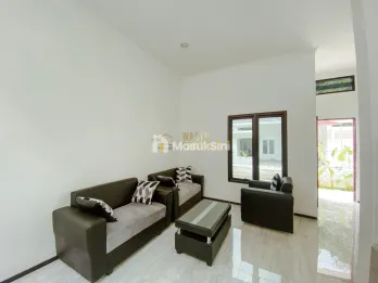 RUMAH CANTIK 200 JUTAAN DI SEDAYU, DEKAT KAMPUS MERCUBUANA