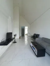 RUMAH CANTIK DALAM CLUSTER DEKAT CCM