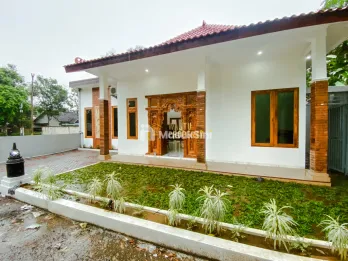 RUMAH ETNIK EKSKLUSIF DI BOROBUDUR, MAGELANG