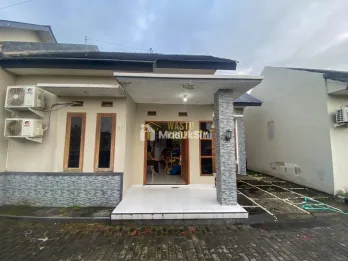 RUMAH FULL FURNISHED LOKASI JAKAL KM 10
