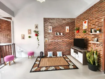 RUMAH MURAH 2 LANTAI FREE FURNISHED DI BANGUNTAPAN, BANTUL
