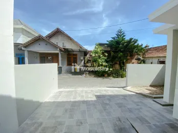 RUMAH SIAP HUNI DEKAT KOTA JOGJA DI BANGUNTAPAN