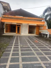 RUMAH untuk USAHA di SOEKARNO HATTA