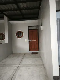 SISA 2 UNIT! RUMAH SIAP HUNI, STRATEGIS HANYA 7 MENIT DARI KAMPUS UMY
