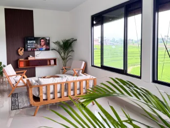 Sewa Min 5 Tahun Villa View Sawah 2 Lantai 2 Kamar Pengubengan Kauh Kerobok