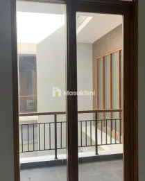 DI JUAL RUMAH LOKASI STRETEGIS DI CIWARUGA KOTA BANDUNG