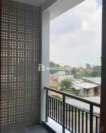 DI JUAL RUMAH LOKASI STRETEGIS DI CIWARUGA KOTA BANDUNG