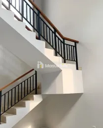 DI JUAL RUMAH LOKASI STRETEGIS DI CIWARUGA KOTA BANDUNG