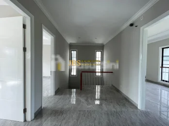 Dijual Cepat!! Villa Citraland Gama City Cluster Ravelles Place Siap Huni