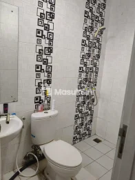 Dijual Murah Rumah 2 Lt, Bebas Banjir, Row 2 mobil, dekat Aeon Mall JGC