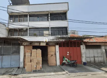Dijual Ruko 3 Lantai Staretgis di Jalan Pejagalan Jakarta Barat