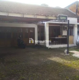 Dijual Rumah 1,5 Lantai di Jalan Haji Batong, Jakarta Selatan