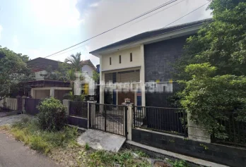 Dijual Rumah 2 Lantai Bagus di Sekupang, Batam