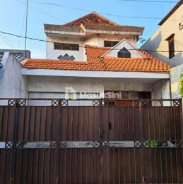 Dijual Rumah 2 Lantai di Kedungdoro, Surabaya