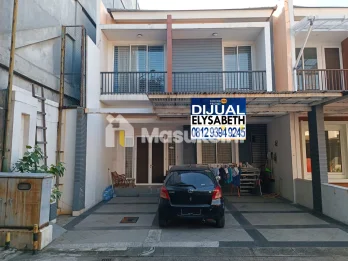 Dijual Rumah 2 Lt, Cluster, Bagus, Strategis, Row