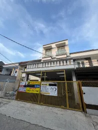 Dijual Rumah 3 Lantai Di Taman Palem Lestari Blok A Cengkareng Jakbar