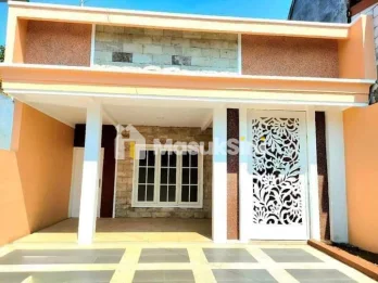 DIJUAL RUMAH BARU LOKASI JALAN MAYJEN SUNGKONO KEDUNG KANDANG KOTA MALANG