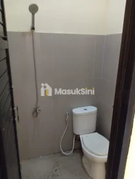 Dijual Rumah cantik Griyashanta Suhat dekat