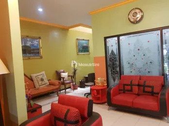 Dijual Rumah Full Furnished di Perum Greenhill Jl Bukit Bintaro Karangploso