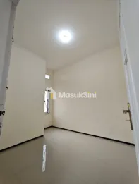 Dijual Rumah Hook di Jl Janti Barat Kota Malang