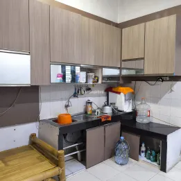 DIJUAL RUMAH KOMPLEK GREEN VILLE