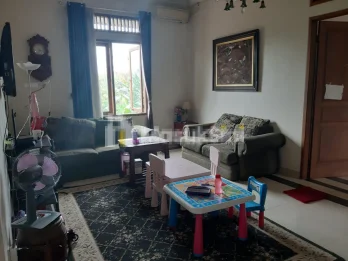 Dijual Rumah Luas di Taman Jati Indah, Depok