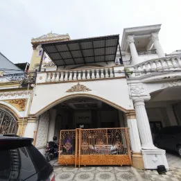 Dijual Rumah Mewah Dalam Komplek - Setiabudi Raya Castle, Medan